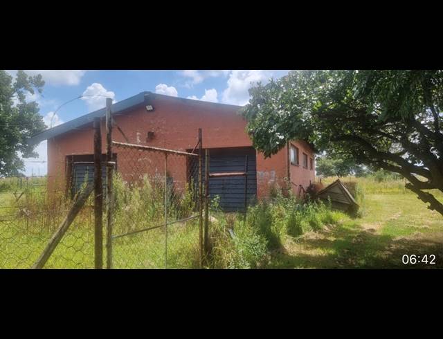 4HA FARM FOR SALE IN WHEATLANDS AH
